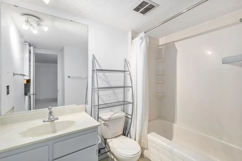 4001C 49 Street NW, #3105