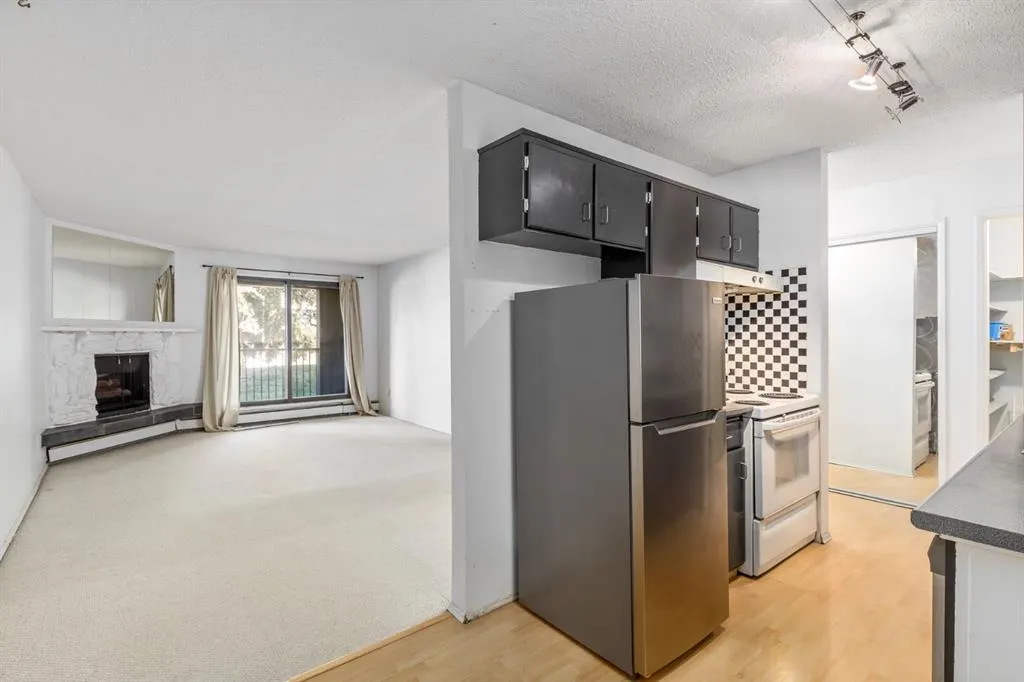 4001C 49 Street NW, #3105