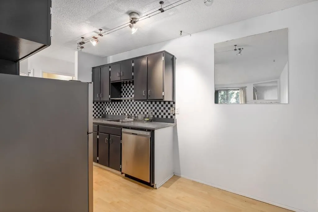 4001C 49 Street NW, #3105
