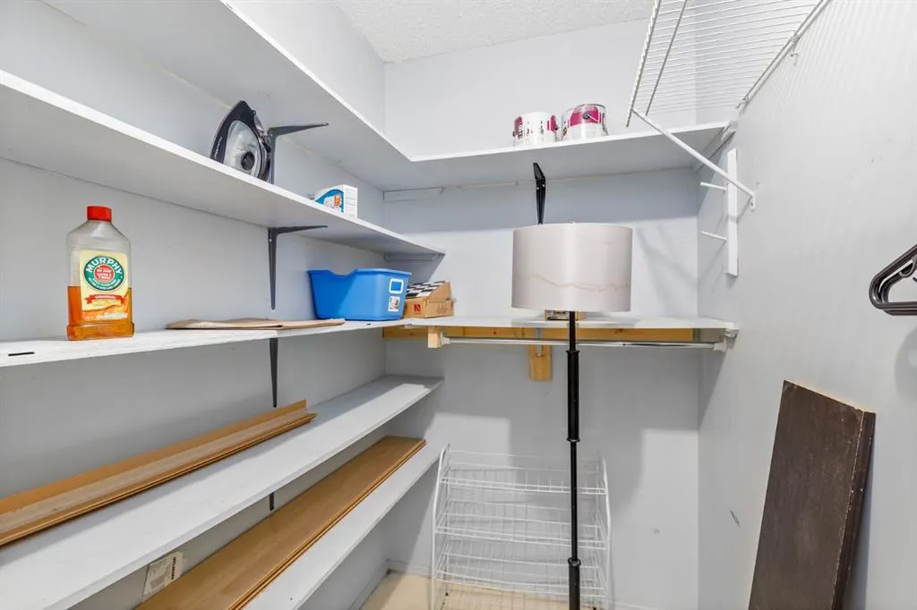 4001C 49 Street NW, #3105