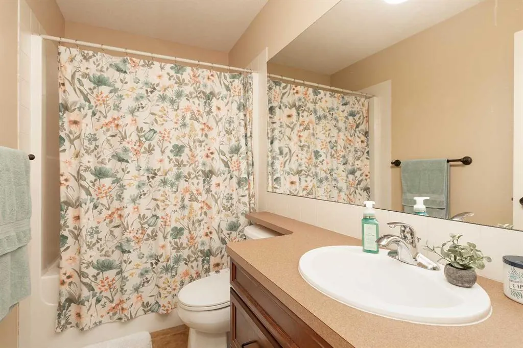 295 Blackfoot Road W, #48