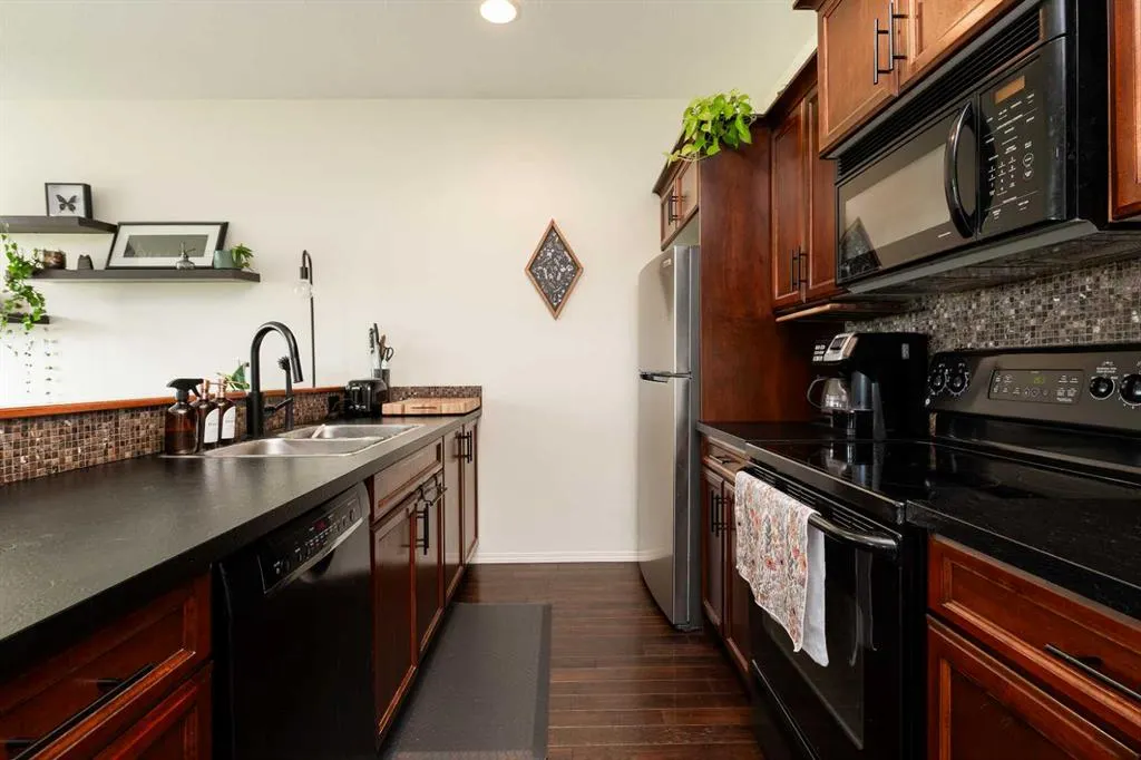 295 Blackfoot Road W, #48