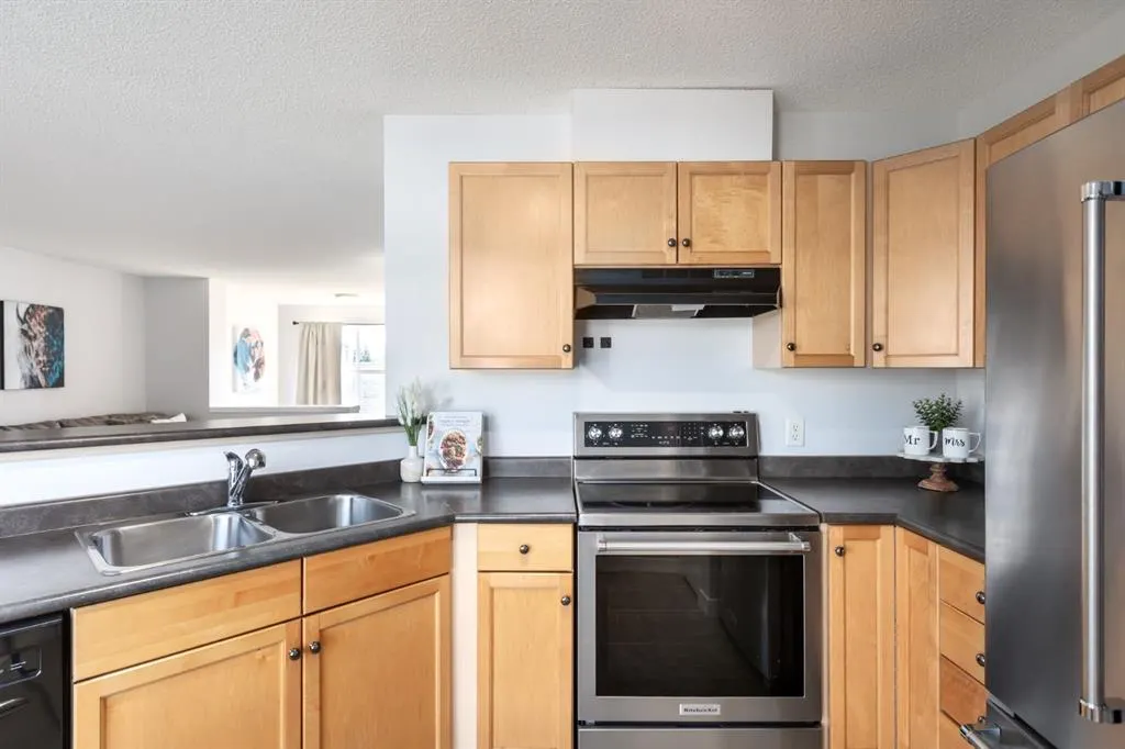 75 Mckenzie Towne Gate SE