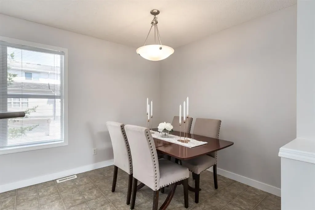 75 Mckenzie Towne Gate SE