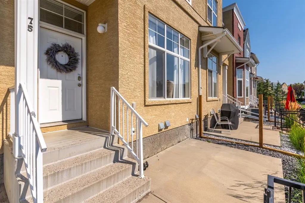 75 Mckenzie Towne Gate SE