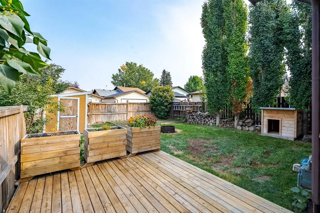 224 Jensen Drive NE