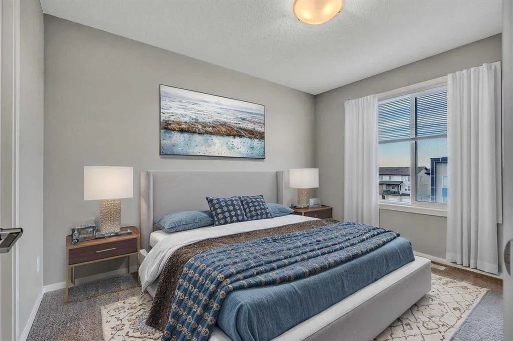 140 Redstone Walk NE, #203