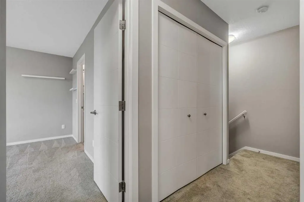 140 Redstone Walk NE, #203