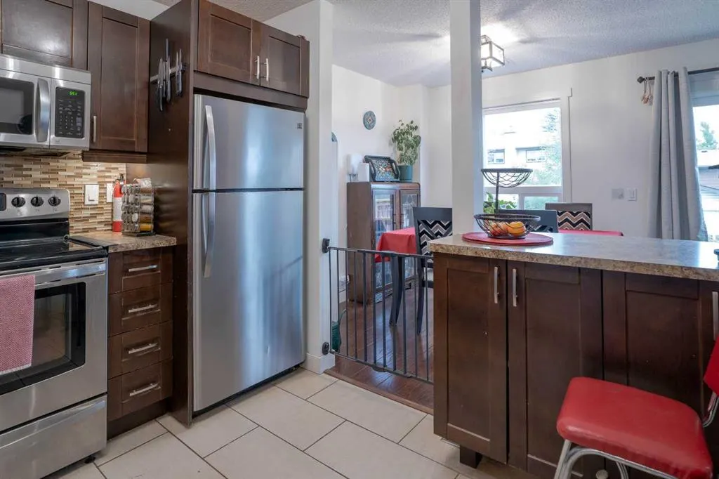 23 Bedwood Place NE