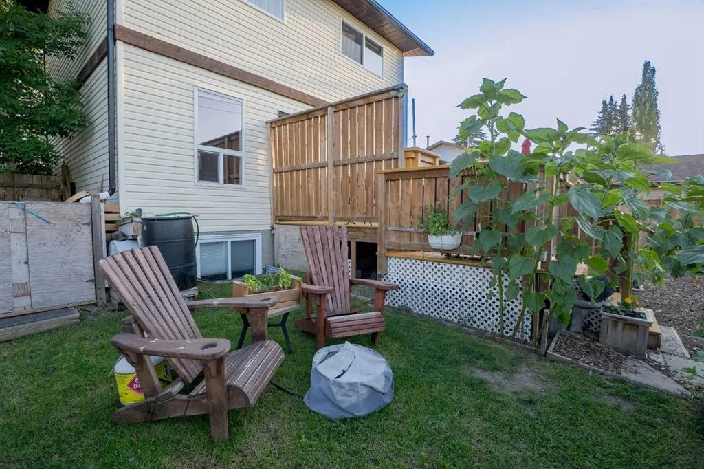 23 Bedwood Place NE