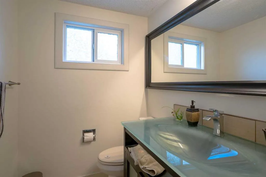 23 Bedwood Place NE
