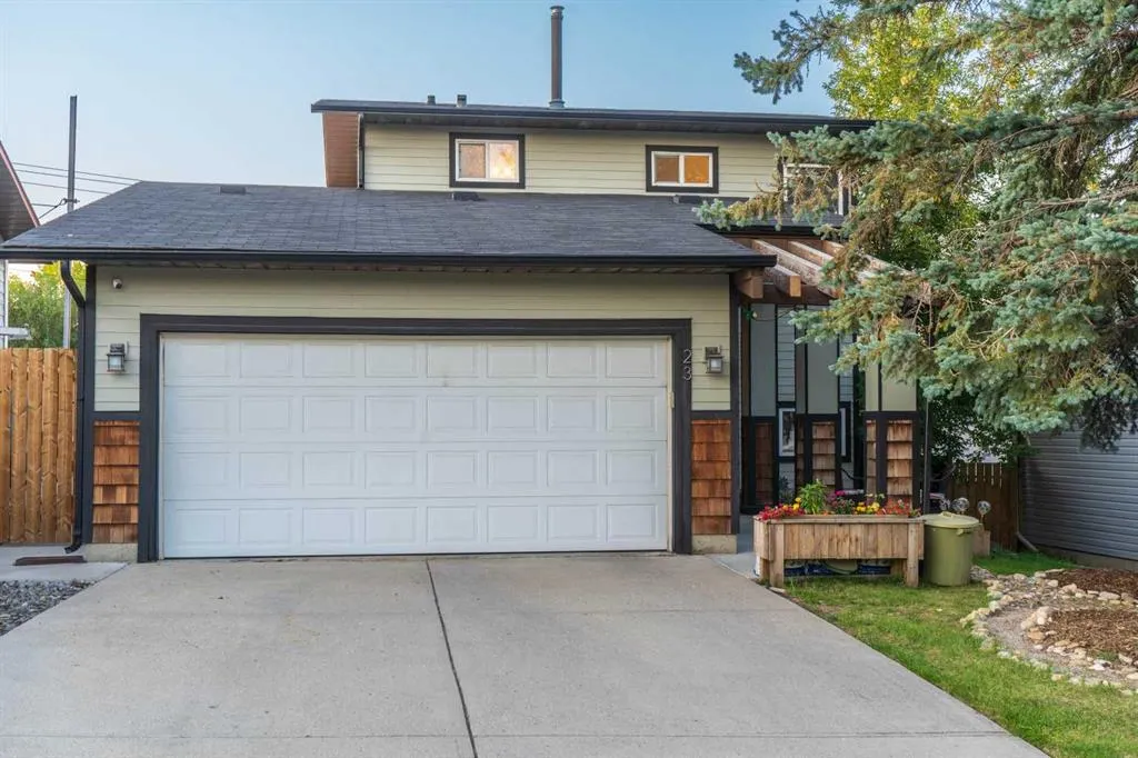 23 Bedwood Place NE
