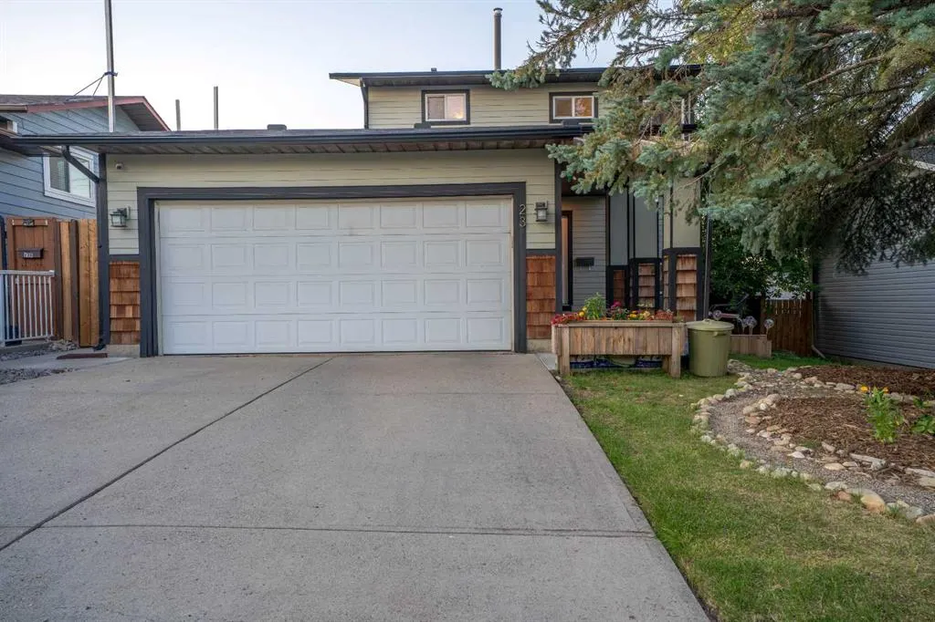 23 Bedwood Place NE
