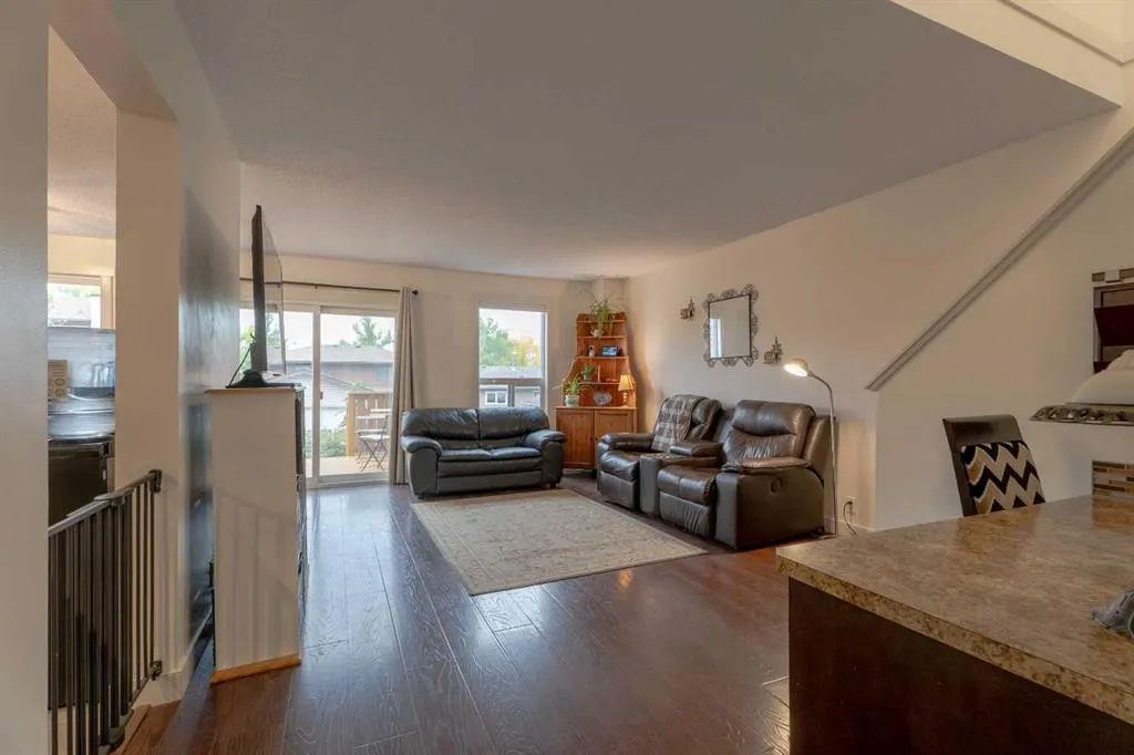 23 Bedwood Place NE