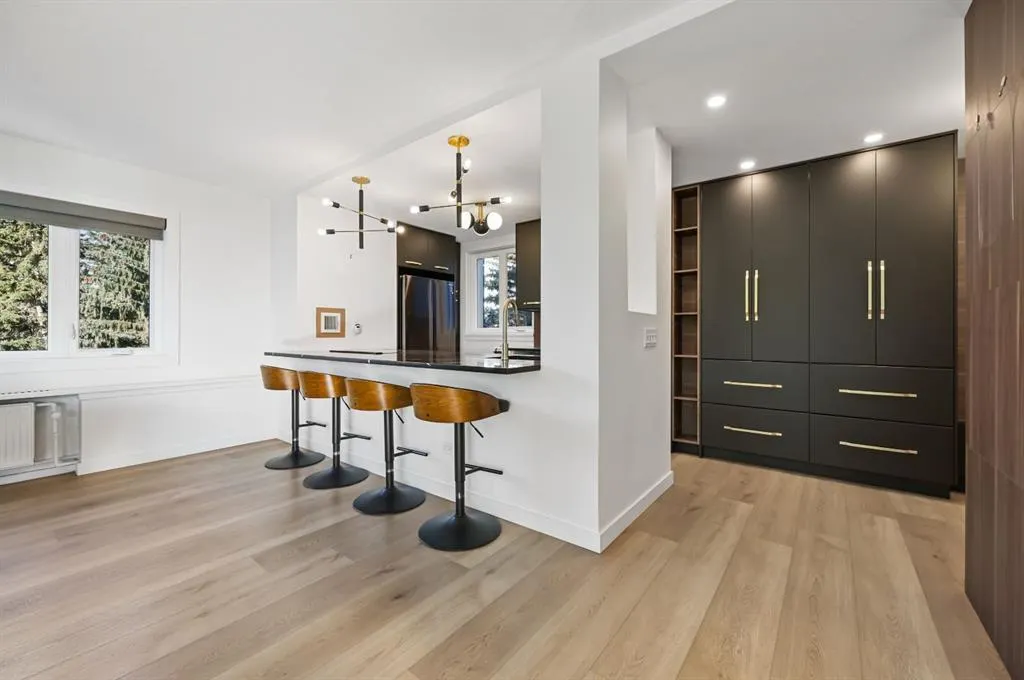 3204 Rideau Place SW, #401