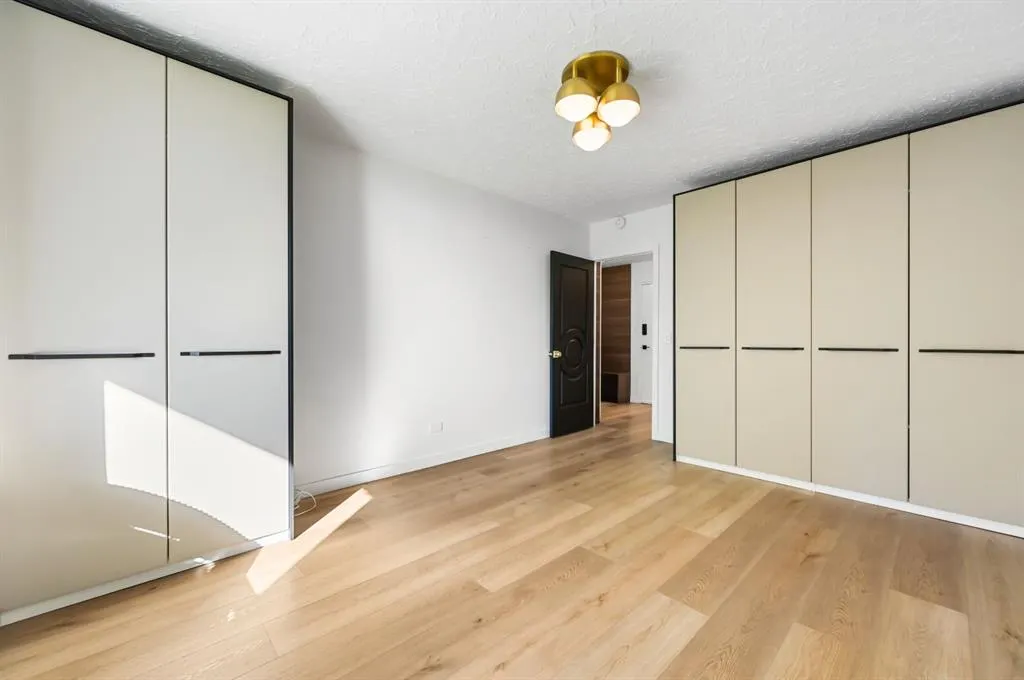 3204 Rideau Place SW, #401