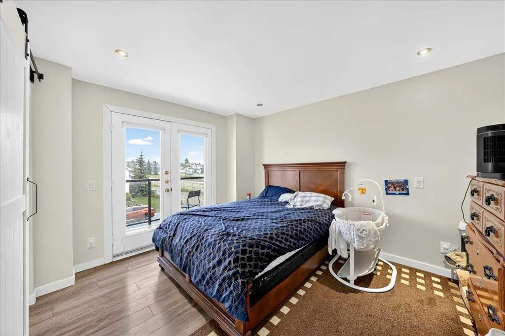 2103 Country Hills Circle NW