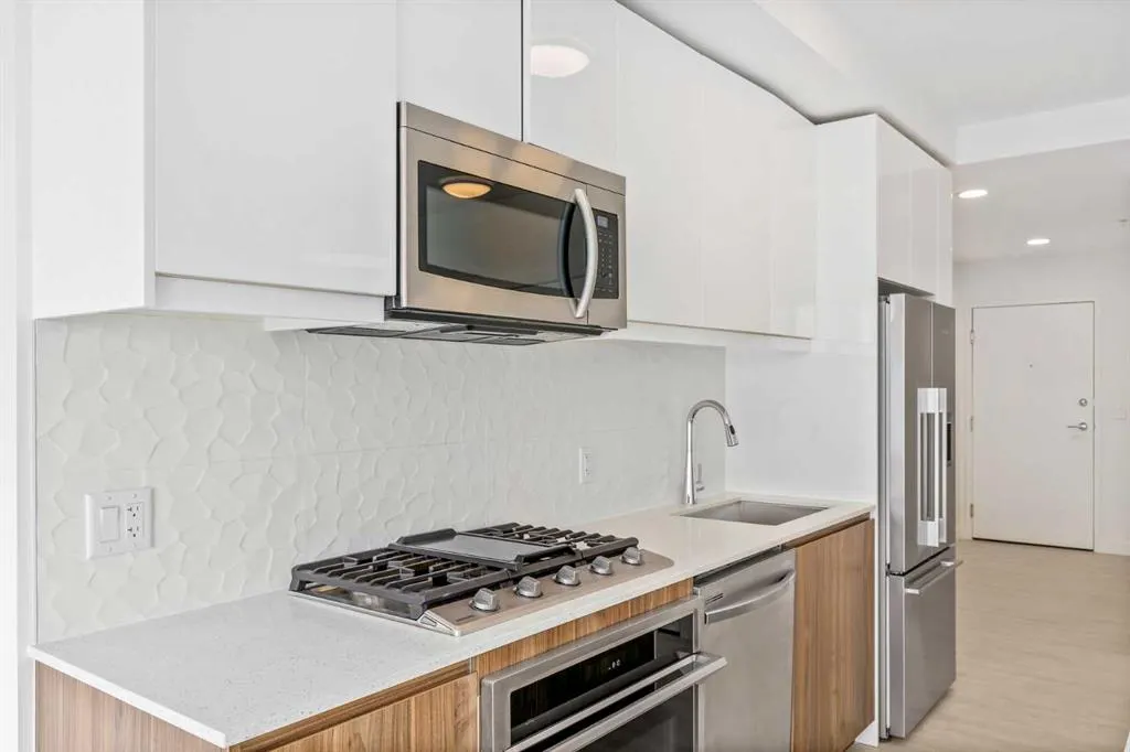 327 9A Street NW, #610