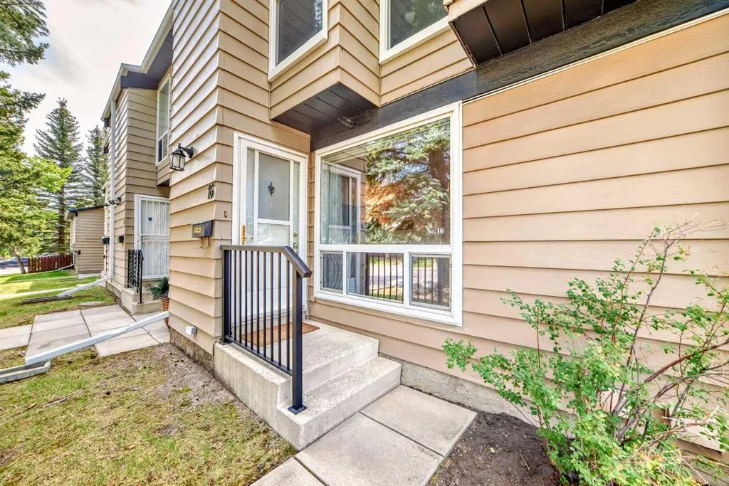 7205 4 Street NE, #16