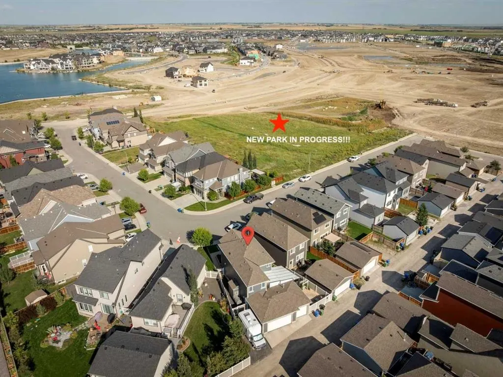 68 Mahogany Crescent SE