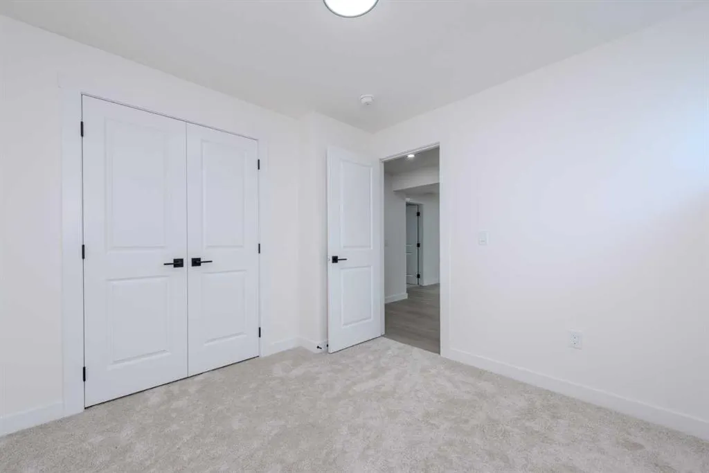 93 Coral Reef Crescent NE