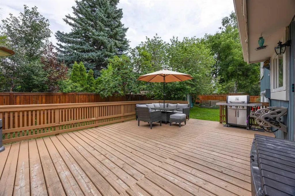 16 Deer Ridge Court SE