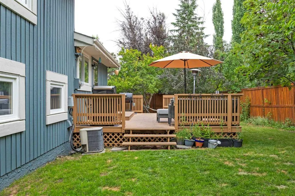 16 Deer Ridge Court SE
