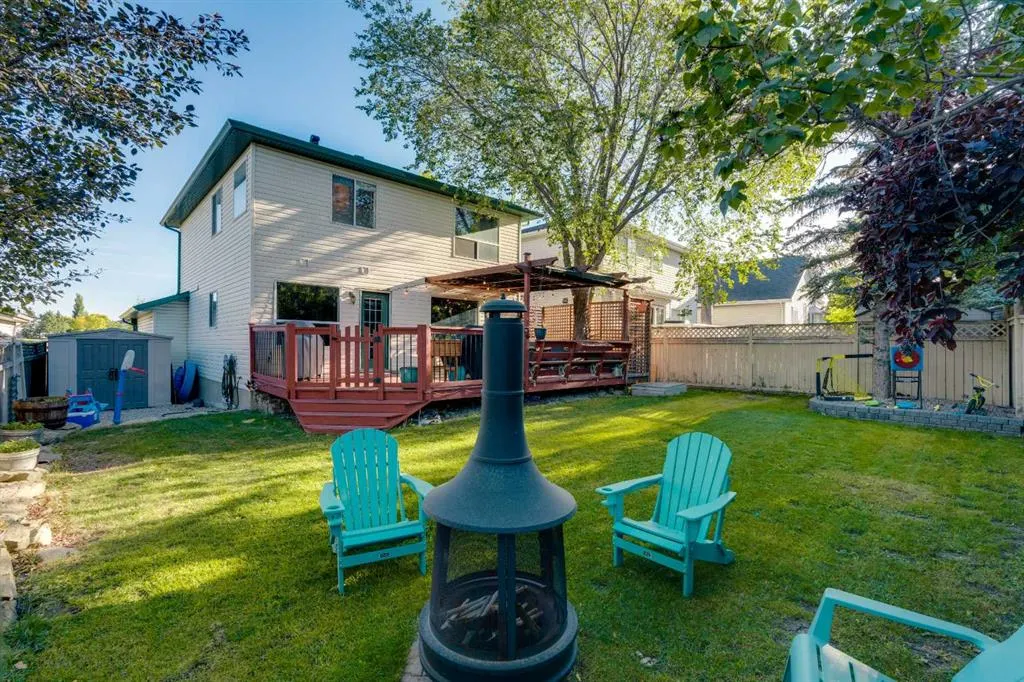 2828 Douglasdale Boulevard SE