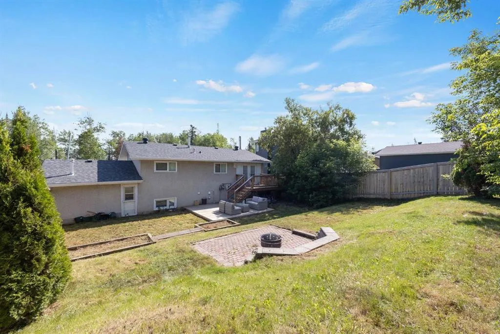 525 Beacon Hill Drive