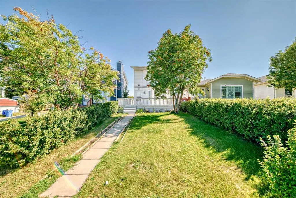 33 Martinridge Place NE