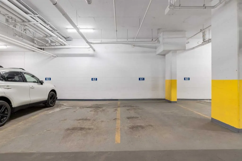 131 Quarry Way SE, #103