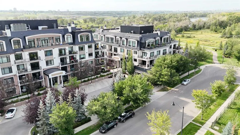 131 Quarry Way SE, #103