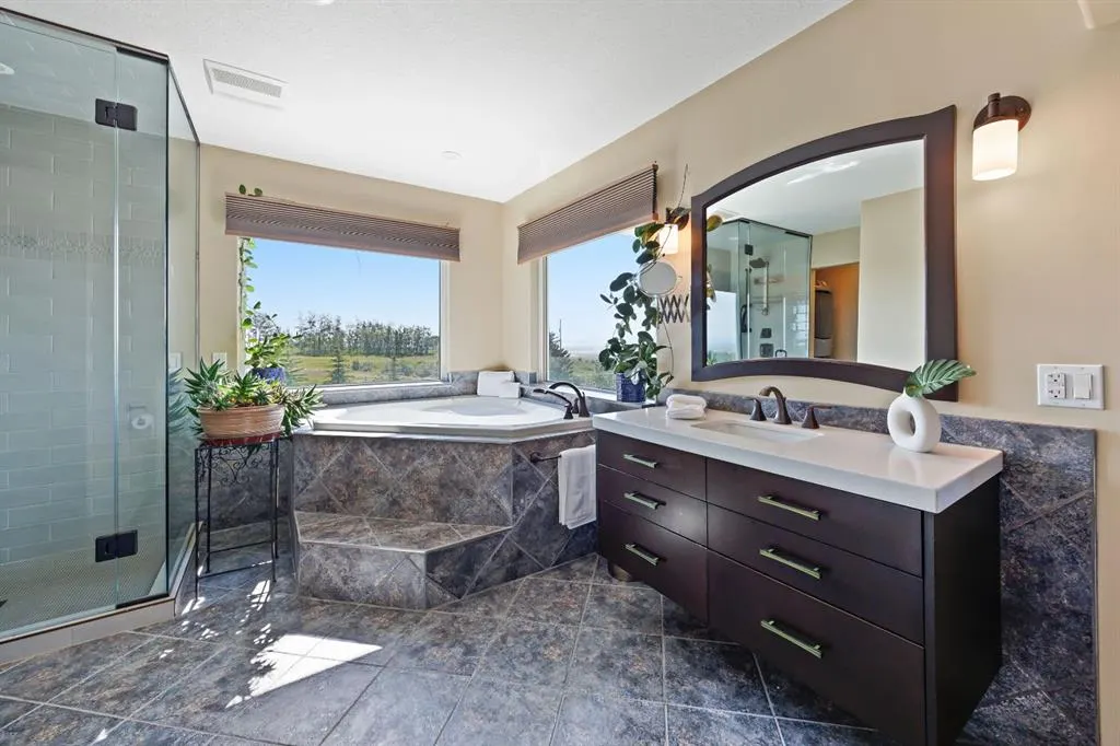 260011 Mountain Ridge Place