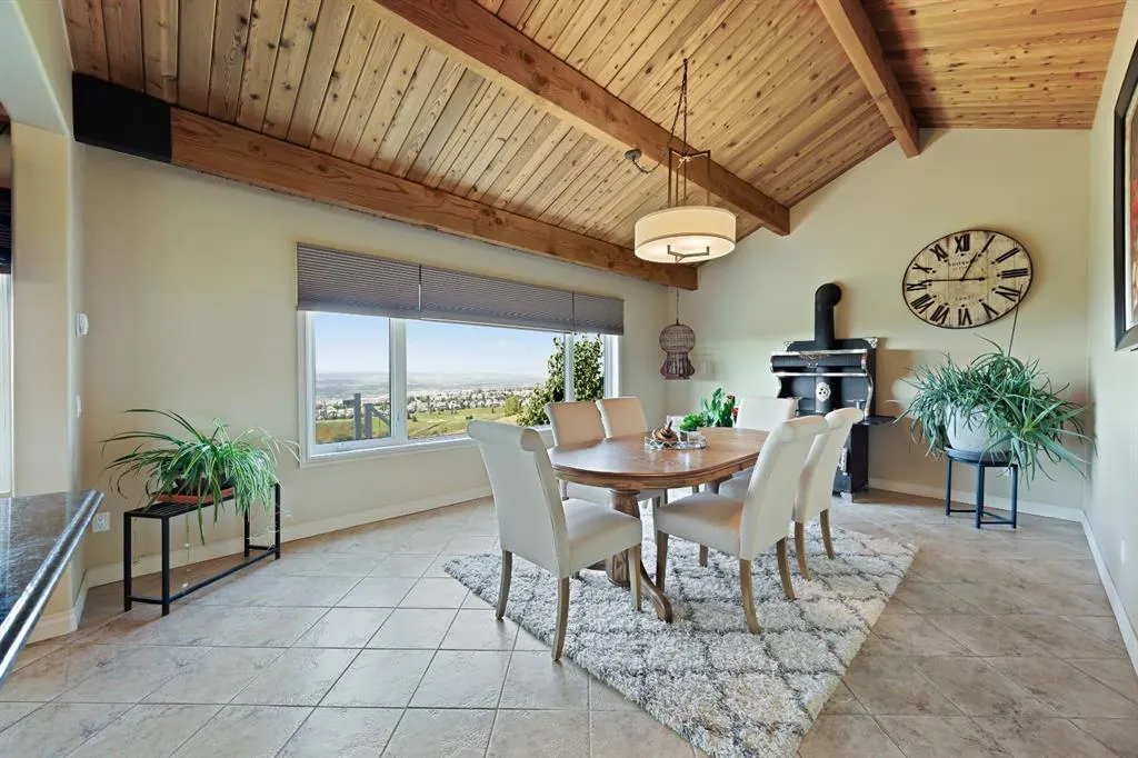 260011 Mountain Ridge Place