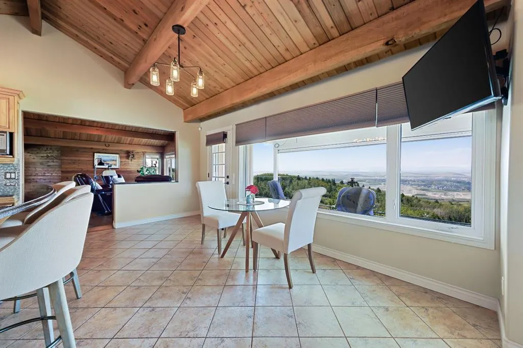 260011 Mountain Ridge Place