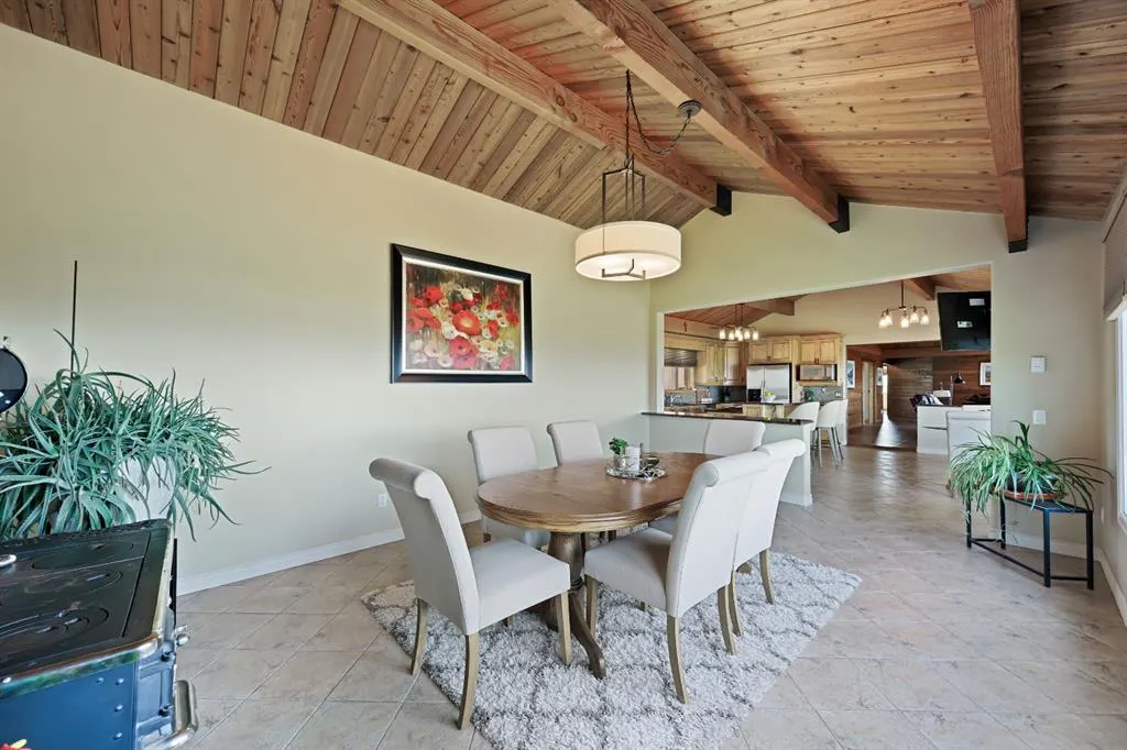 260011 Mountain Ridge Place
