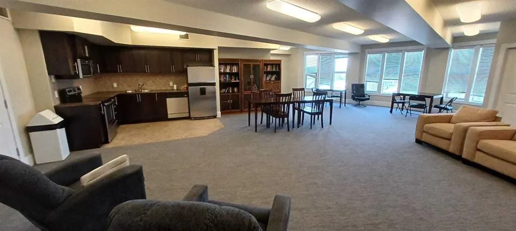 88 ARBOUR LAKE Road NW, #201