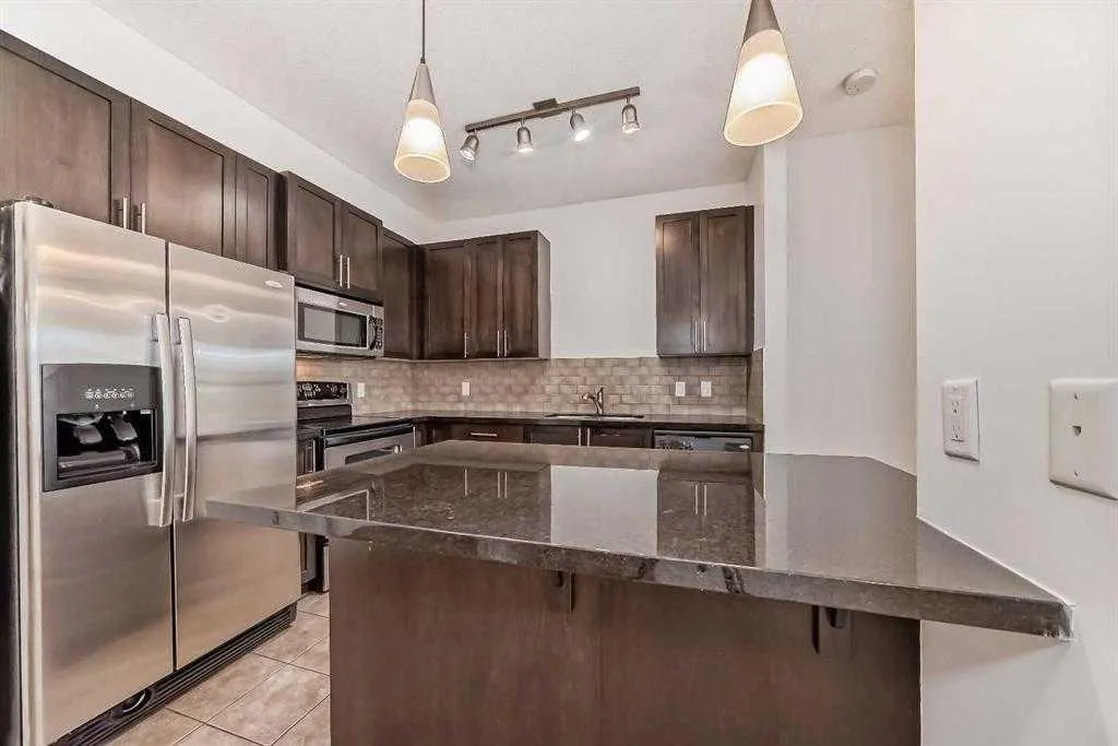 88 ARBOUR LAKE Road NW, #201