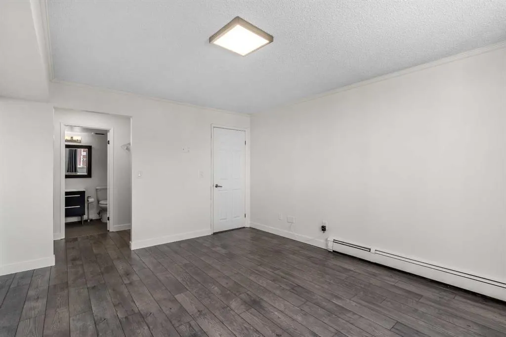225 25 Avenue SW, #1305 (PH5)
