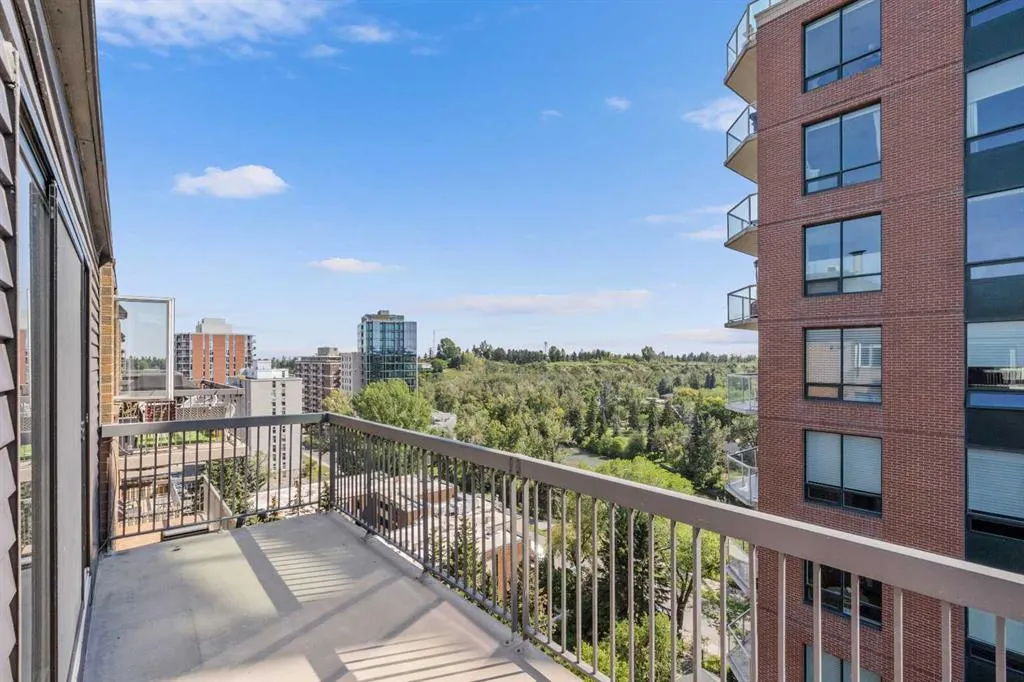 225 25 Avenue SW, #1305 (PH5)