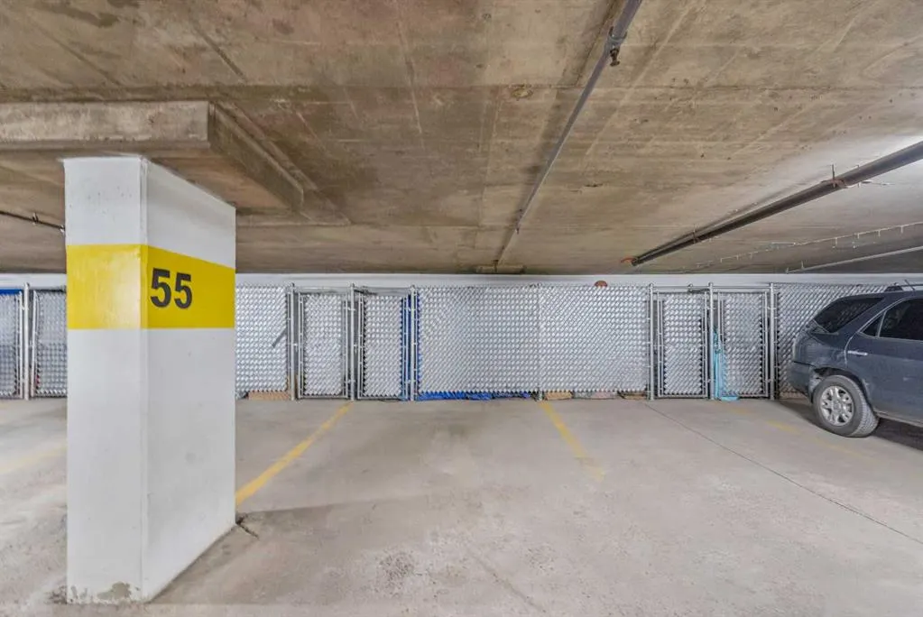 225 25 Avenue SW, #1305 (PH5)