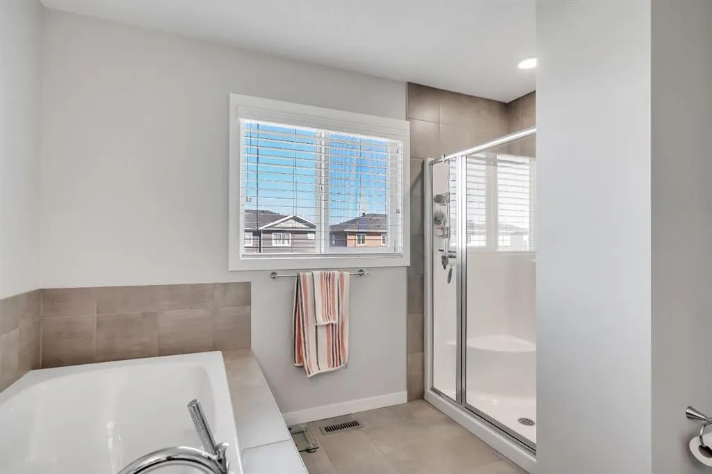 128 Midtown Court SW