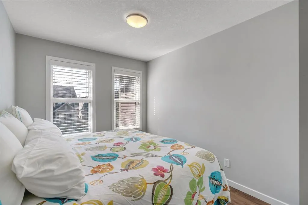128 Midtown Court SW