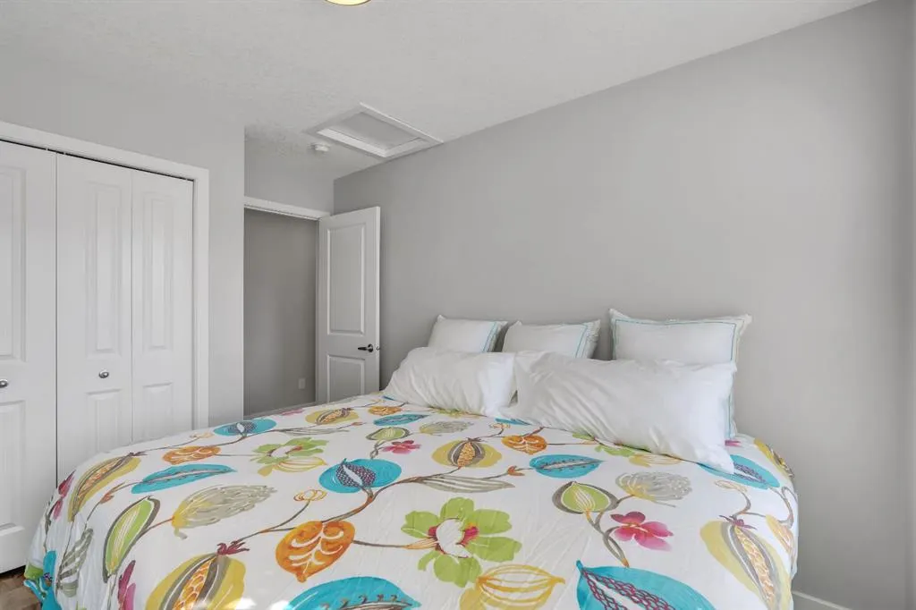 128 Midtown Court SW