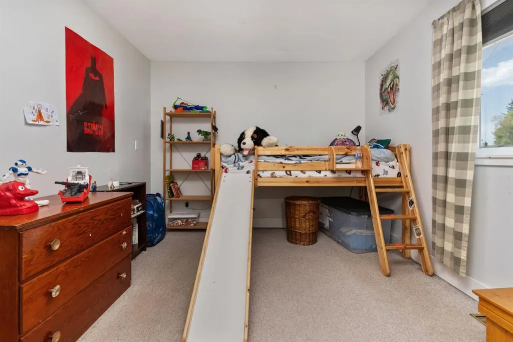225 Dominion Street