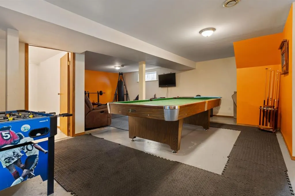 225 Dominion Street