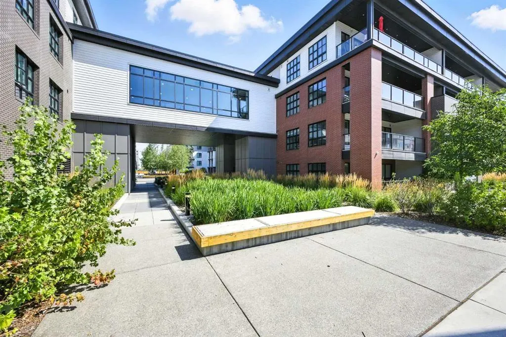 4275 Norford Avenue NW, #419