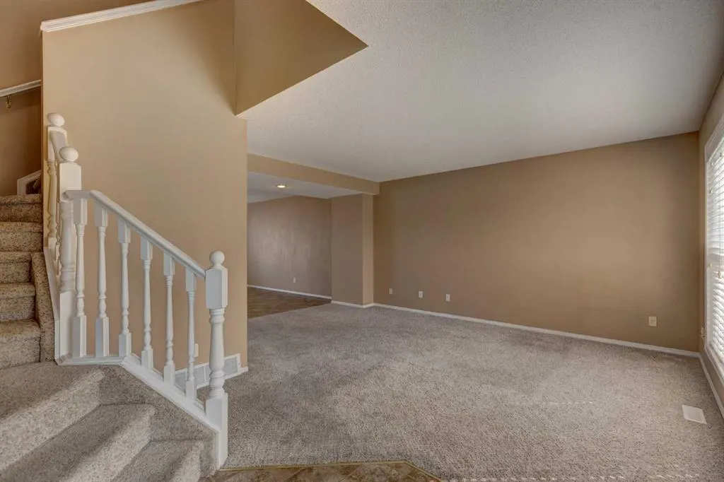 129 Prestwick Park SE