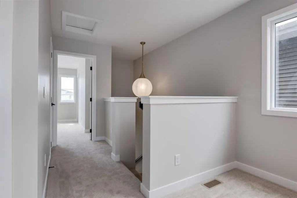 261 Cobblestone Gate