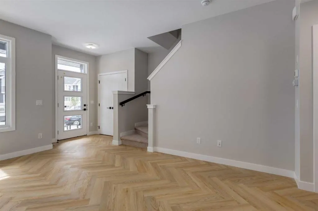 261 Cobblestone Gate